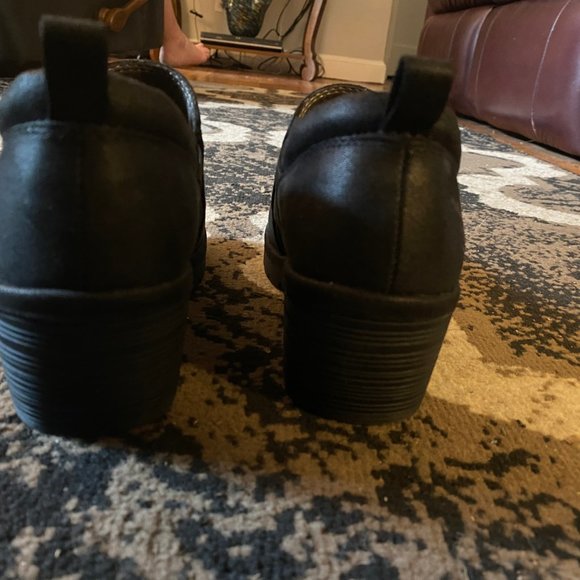 Women's EuroSoft Ankle Booties Black - Picture 6 of 7